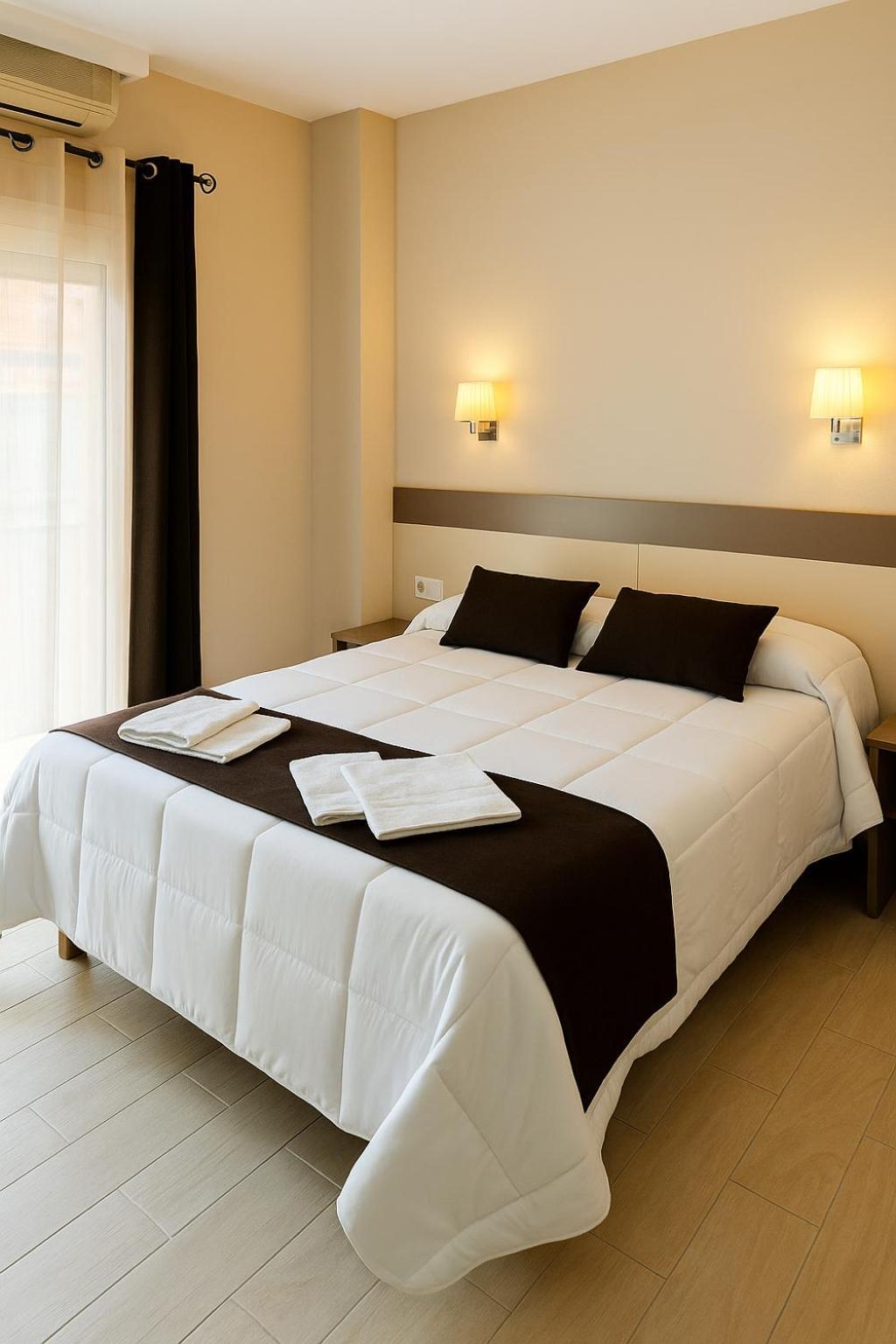 Hotel Ancla Oropesa del Mar Exterior photo
